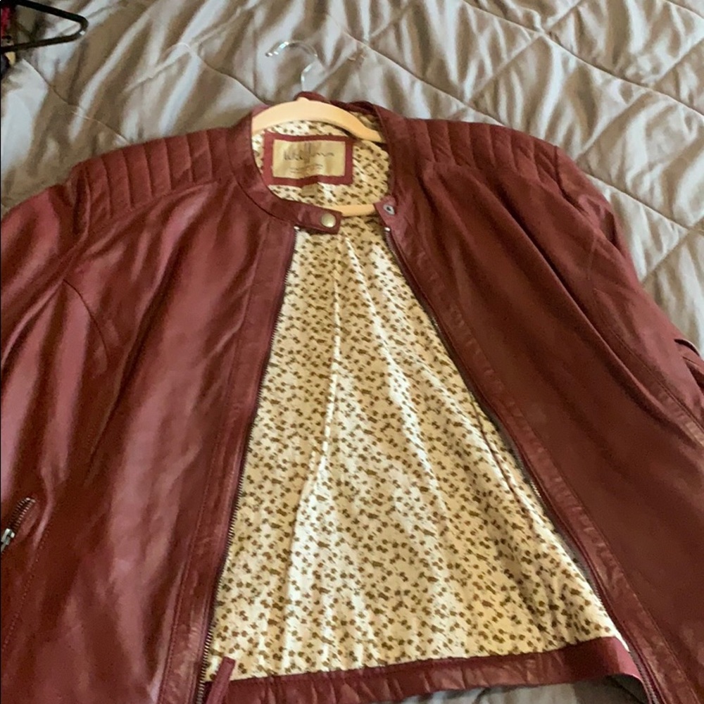 NWT burgundy 100% real leather jacket